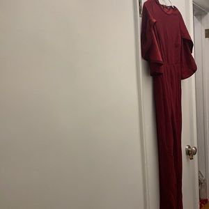 Maroon jumper with waist tie